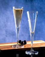 خرید و قیمت گیلاس شیپوری V-line پاشاباغچه 44305