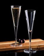 خرید و قیمت گیلاس شیپوری V-line پاشاباغچه 44305