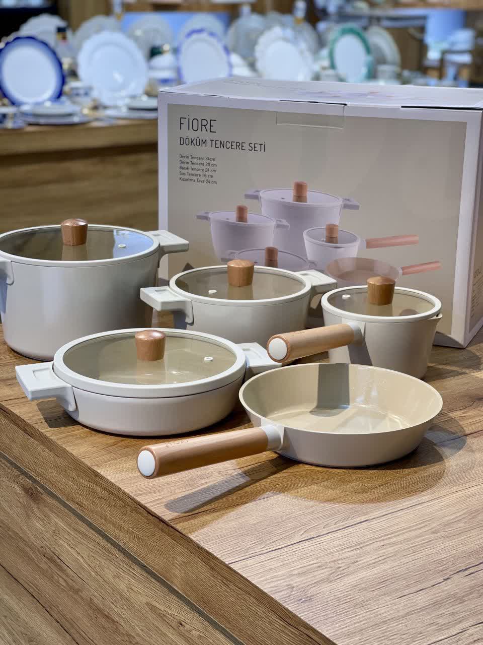 سرویس-قابلمه-سرامیکی-9-پارچه-fiore-برند-arow (3) خرید و قیمت سرویس قابلمه سرامیکی 9 پارچه FIORE برند AROW