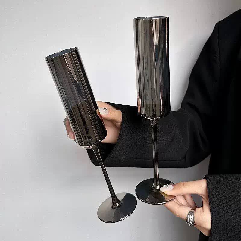 گیلاس-پیرکس-دودی-پایه-بلند-تکی-وارداتی خرید و قیمت گیلاس پیرکس دودی پایه بلند تکی وارداتی