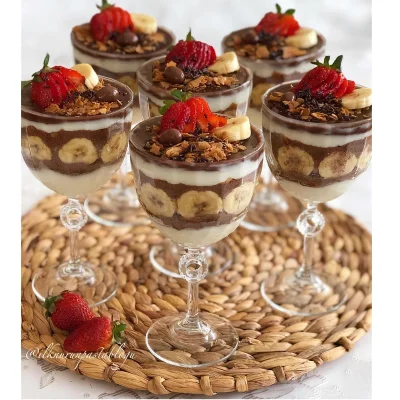 خرید و قیمت گیلاس پایه بلند پاشاباغچه مدل آمور AMORE-440303