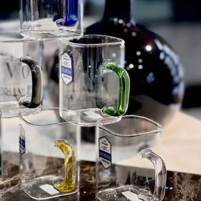 خرید و قیمت استکان پیرکس مربعی دسته رنگی دلی گلس DELI GLASS